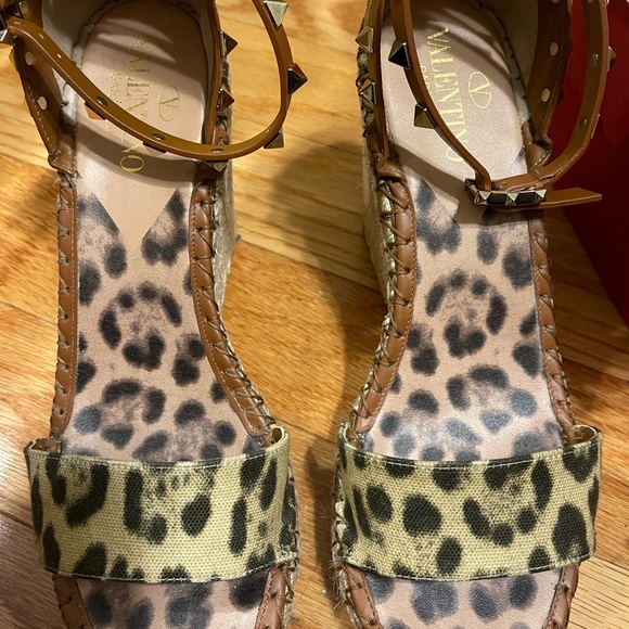 Valentino Espadrille Wedges 39 Worn Twice - Picture 9 of 9